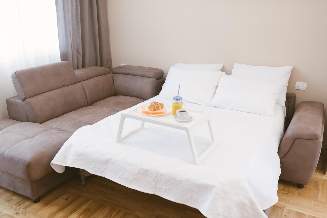 Apartment Luxury Explorer Podgorica Bagian luar foto