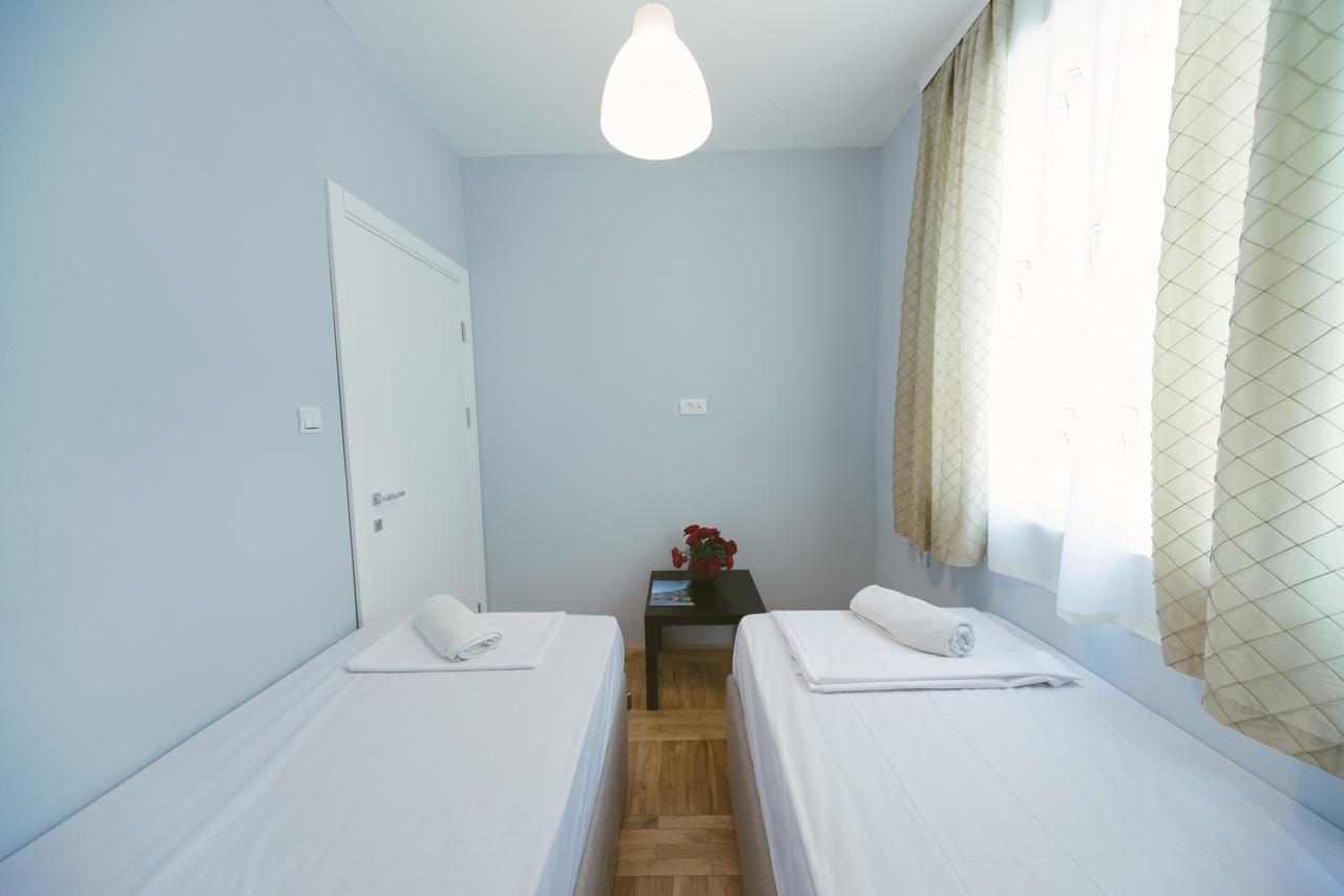 Apartment Luxury Explorer Podgorica Bagian luar foto